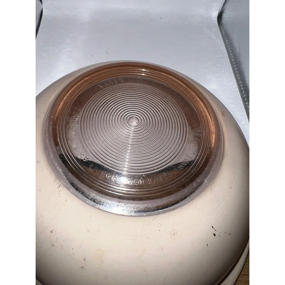 Pyrex Fireside Mixing Bowl 8.5 Inch Tan Beige Amber Glass 402 Vintage 1.5 Qt
